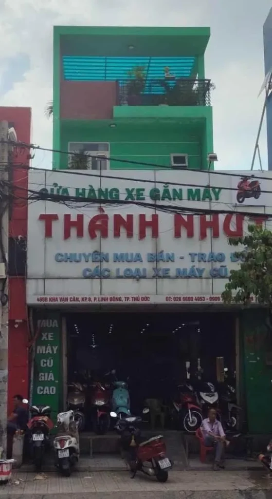 Mặt tiền cửa hàng xe gắn máy Thành Nhựt – chuyên mua bán, trao đổi các loại xe máy cũ